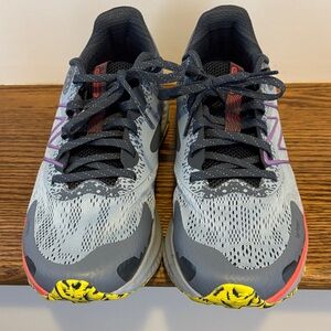New Balance Women's Gray and Yellow Athletic Shoes size 11